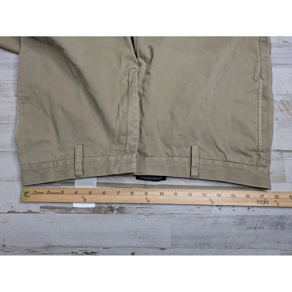 Banana Republic Gavin Chino Pants Mens 35x32 (35x30) Beige Straight Leg Casual